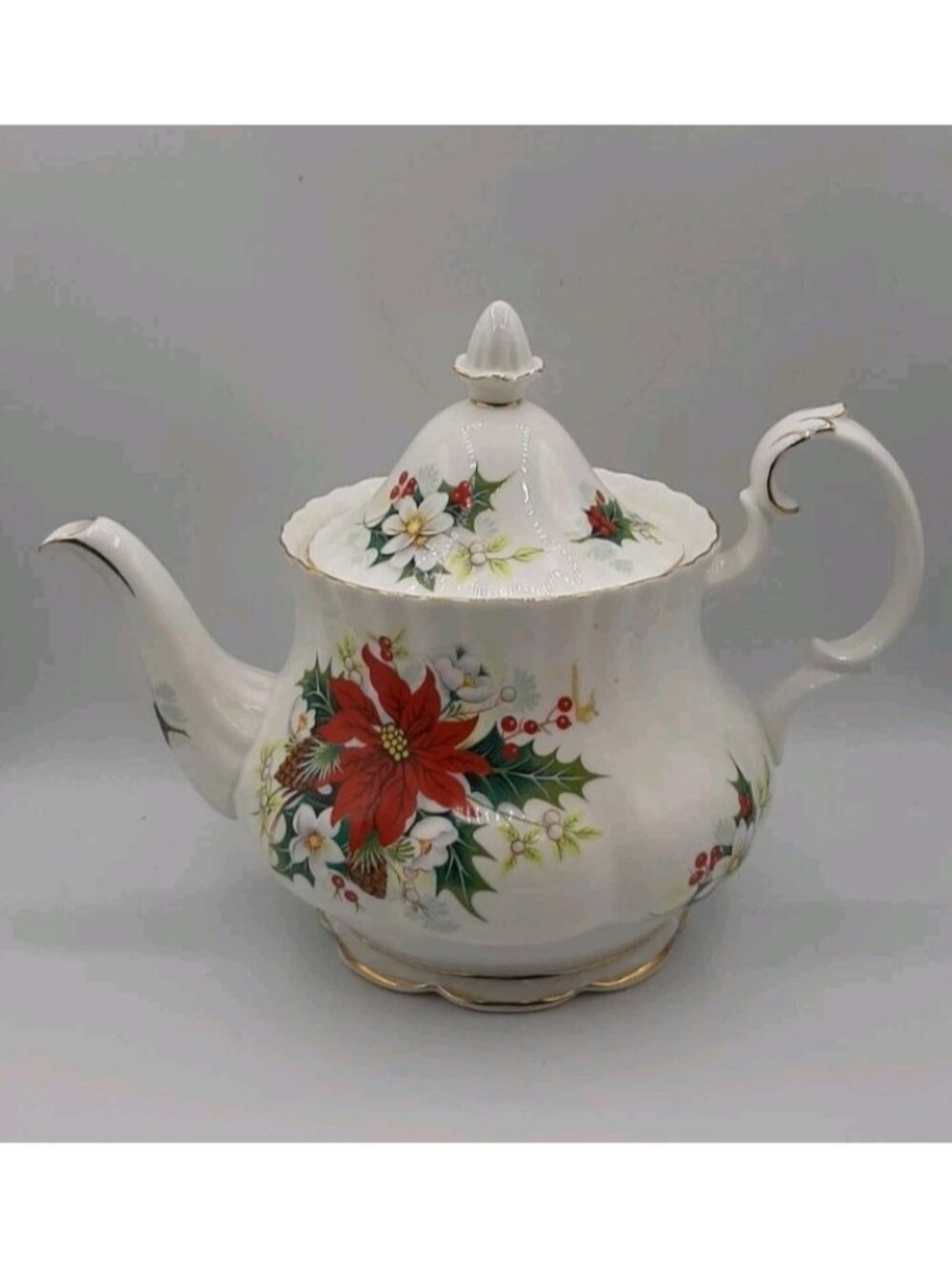 Vintage Royal Albert Poinsettia Christmas Teapot Bone China England Gold Accents